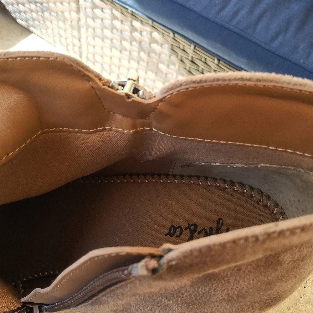 Style & Co faux suede light brown heeled boots size 10 1/2 - Picture 14 of 14